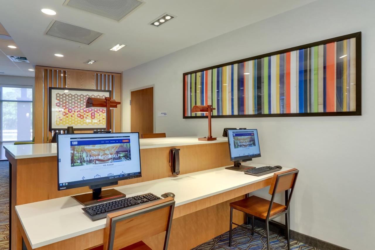 Holiday Inn Express & Suites - Winston - Salem Sw - Clemmons By Ihg Екстериор снимка