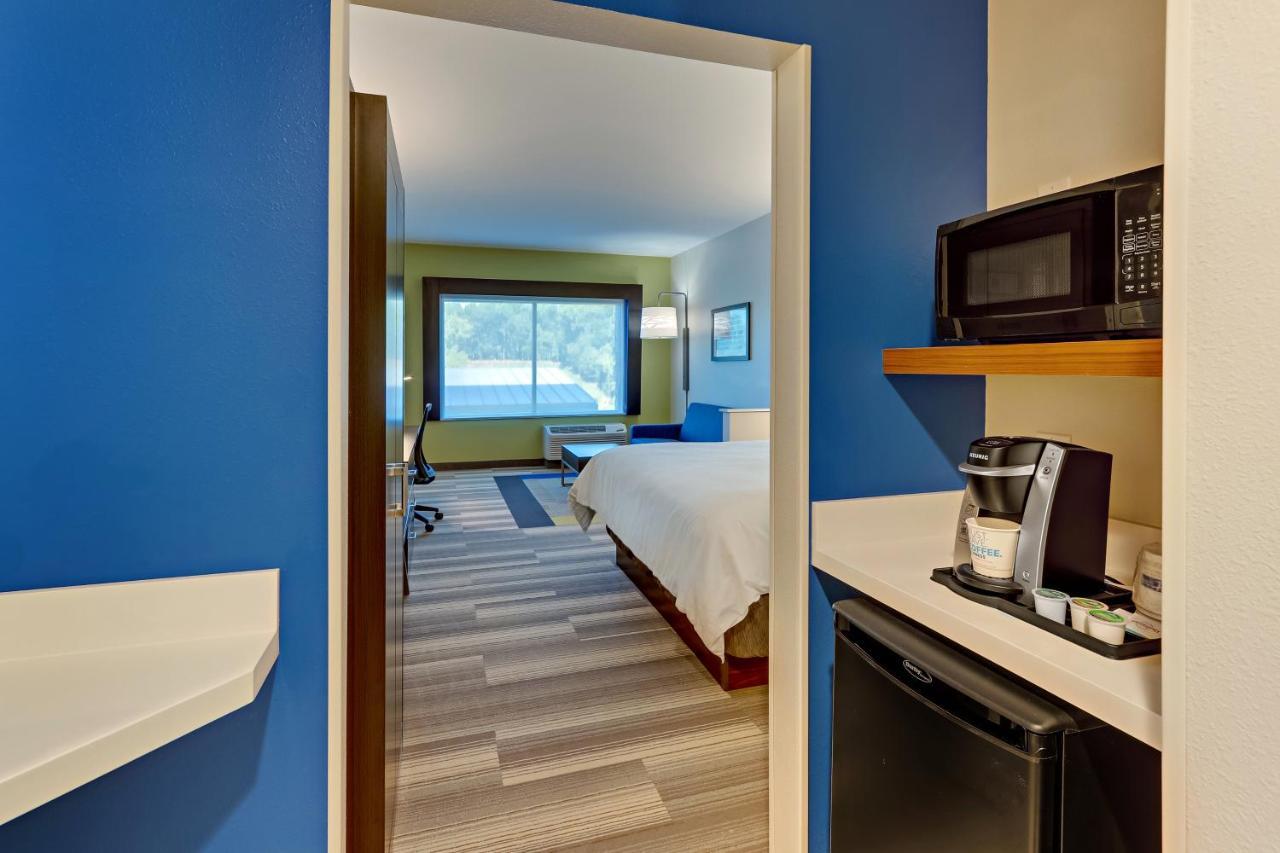 Holiday Inn Express & Suites - Winston - Salem Sw - Clemmons By Ihg Екстериор снимка
