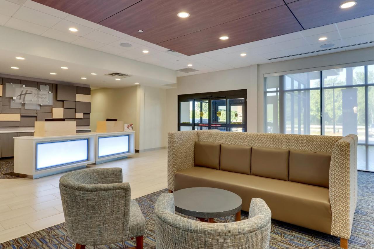 Holiday Inn Express & Suites - Winston - Salem Sw - Clemmons By Ihg Екстериор снимка