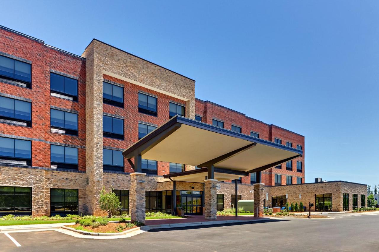 Holiday Inn Express & Suites - Winston - Salem Sw - Clemmons By Ihg Екстериор снимка