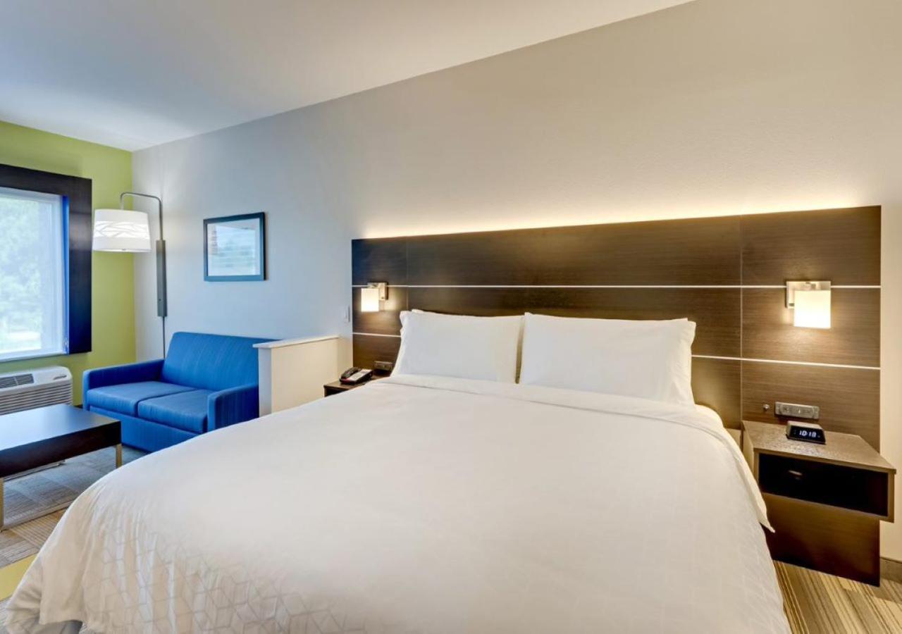 Holiday Inn Express & Suites - Winston - Salem Sw - Clemmons By Ihg Екстериор снимка